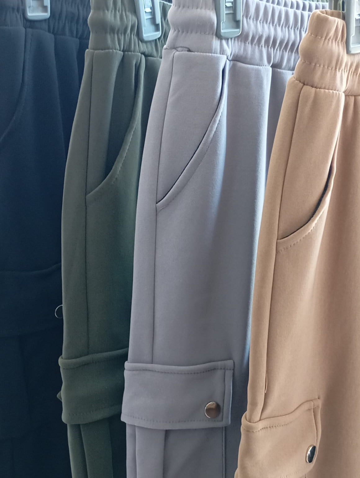 Pantalón Cargo Deportivo