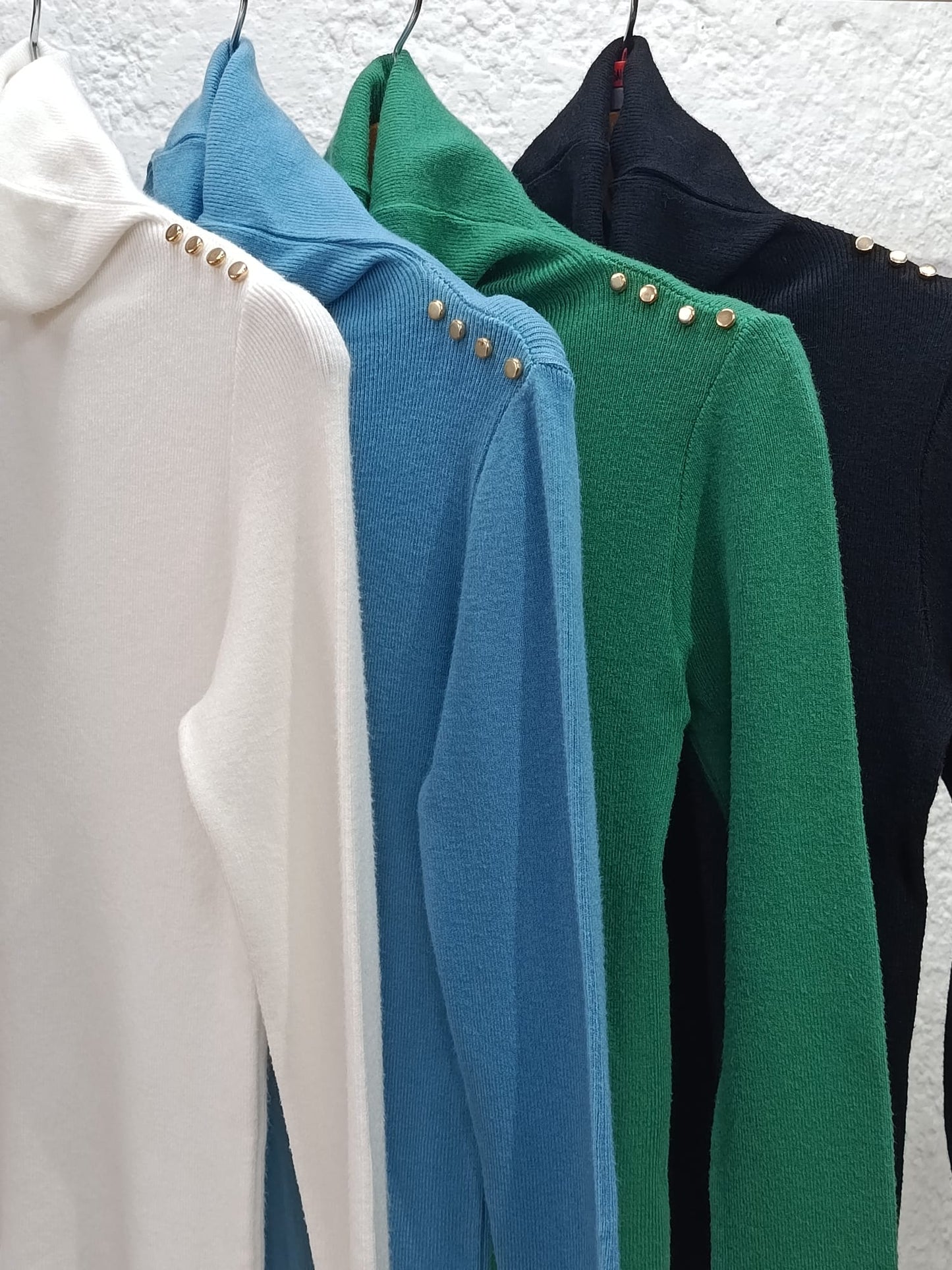 Polera Tejida C/Botones